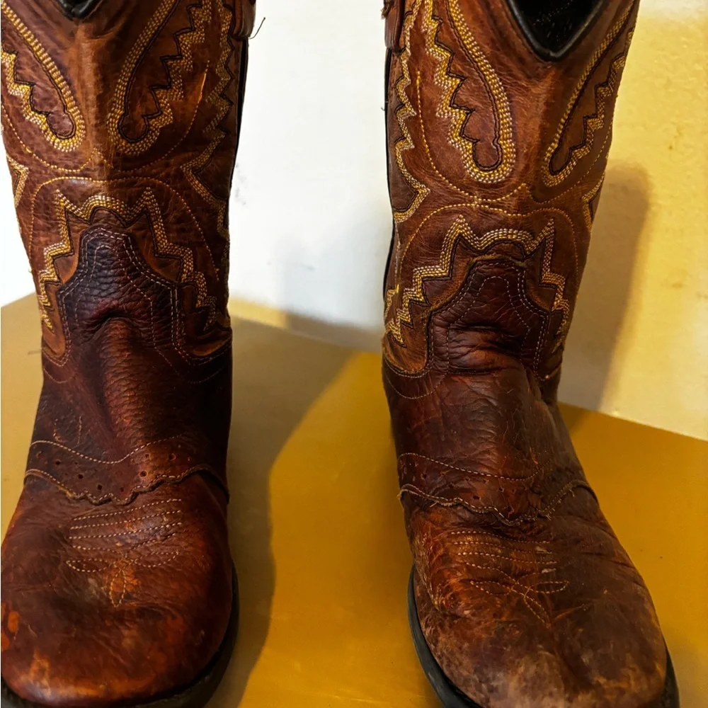 Old West elegant lucchese